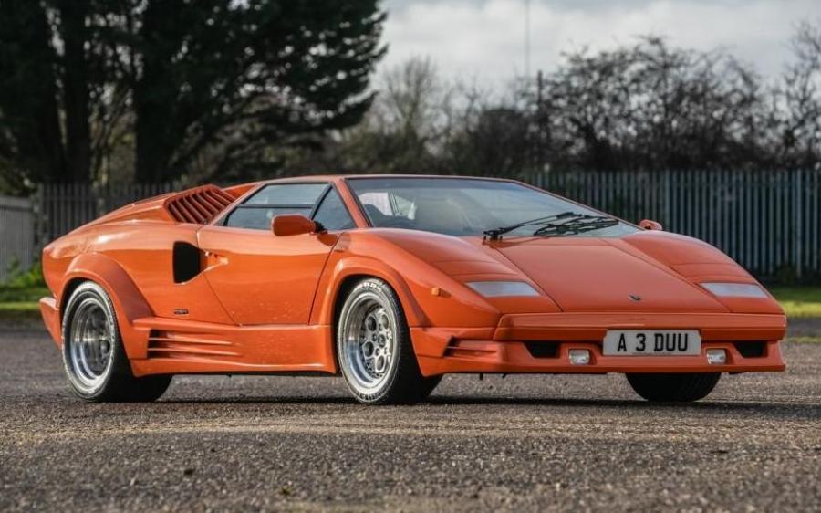 Lamborghini Countach 25th Anniversary (Arancio Miura) (UK) '1990